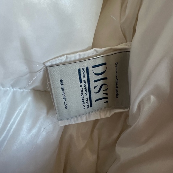 White Moncler Laichefur Hooded Short Down Jacket - Picture 12 of 16